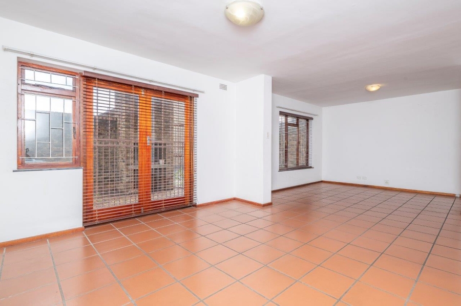 3 Bedroom Property for Sale in Stikland Western Cape